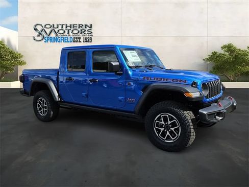 New 2026 Jeep Gladiator Rubicon w/ Steel Power Dome Hood Package AWD/4WD image 7