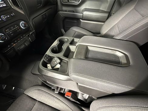 Used 2023 Chevrolet Silverado 1500 Custom image 24