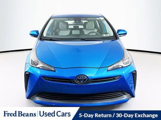 Used 2019 Toyota Prius LE video 2