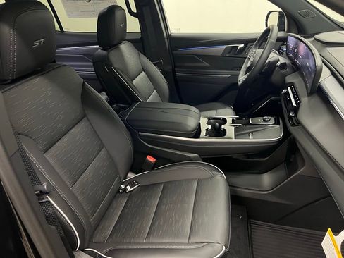 New 2026 Buick Enclave Sport Touring w/ Power Package image 46