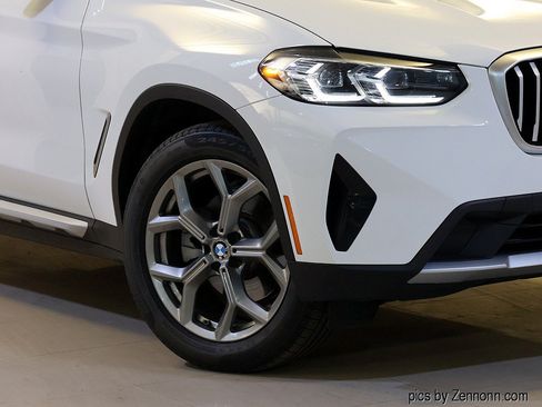 Certified 2024 BMW X3 sDrive30i w/ Premium Package RWD image 3