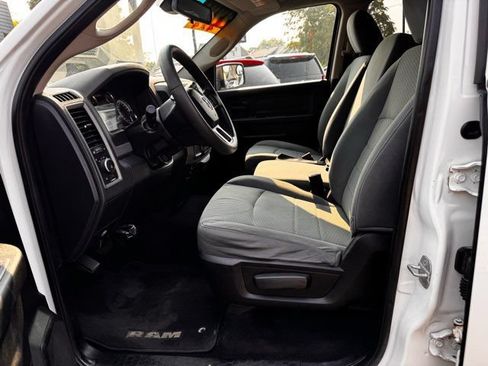 Used 2013 RAM 1500 Express AWD/4WD image 10