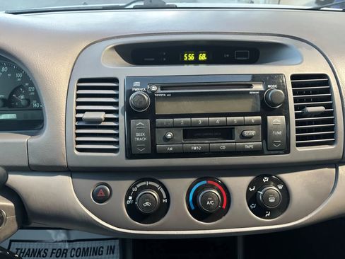 Used 2004 Toyota Camry LE FWD image 17