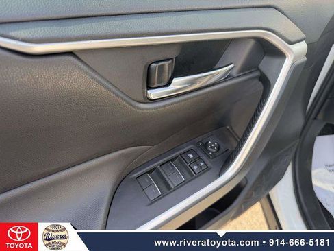 Certified 2024 Toyota RAV4 XLE w/ Convenience Package image 9