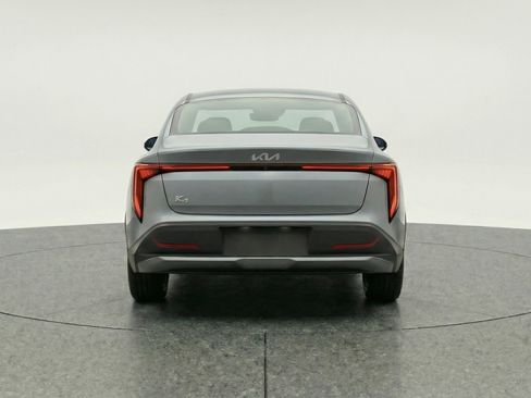 Used 2025 Kia K4 LXS image 7