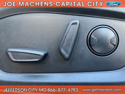 Certified 2022 Ford Explorer XLT w/ Equipment Group 202A image 20