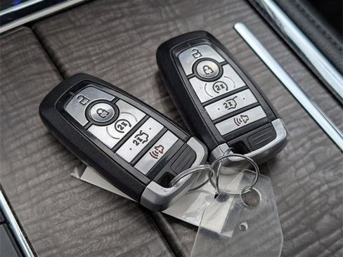 Used 2019 Ford Expedition Max Limited image 37