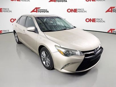 Used 2015 Toyota Camry SE w/ Moonroof Package