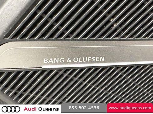 Used 2023 Audi Q5 2.0T Premium Plus w/ Premium Plus Package AWD/4WD image 21