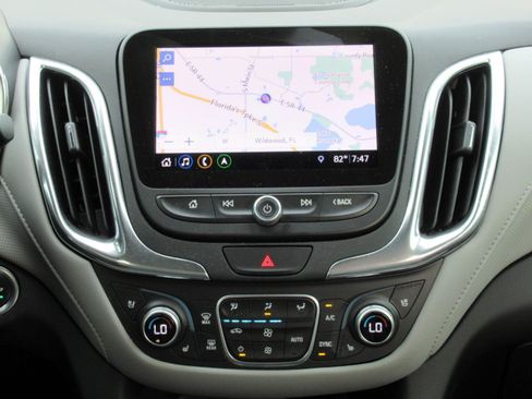 Used 2019 Chevrolet Equinox Premier FWD image 15