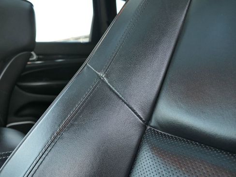 Used 2015 Jeep Grand Cherokee High Altitude image 12