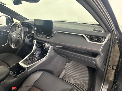 Used 2023 Toyota RAV4 XSE AWD/4WD image 27