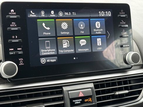 Used 2022 Honda Accord Sport image 3