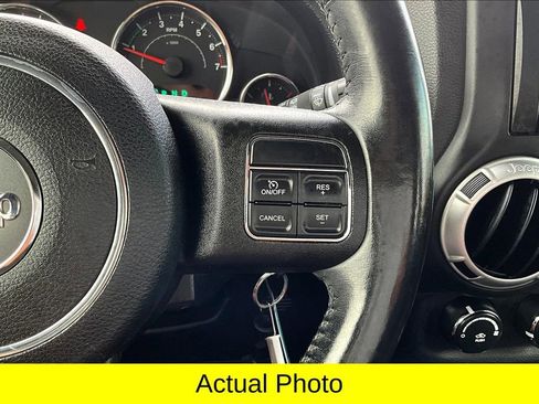 Used 2016 Jeep Wrangler Unlimited Sahara w/ Connectivity Group image 21