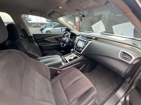 Used 2016 Nissan Murano SV AWD/4WD image 12