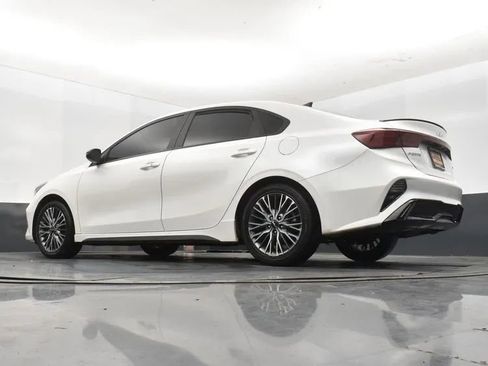 Used 2023 Kia Forte GT-Line image 12