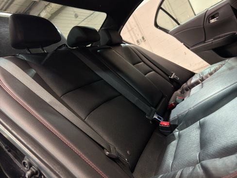Used 2017 Honda Accord Sport Special Edition image 27