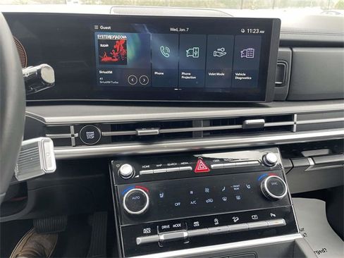 Certified 2025 Hyundai Santa Fe SEL image 20