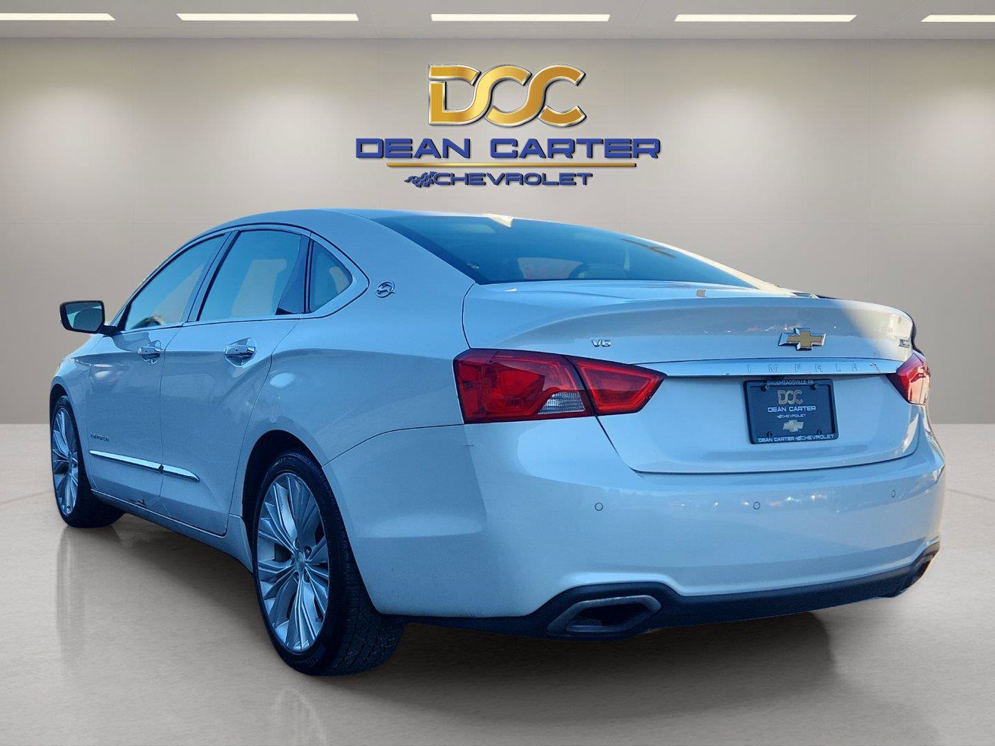 Used 2018 Chevrolet Impala Premier w/ Premier Confidence Package FWD image 3