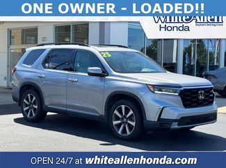 Used 2025 Honda Pilot Touring video 1