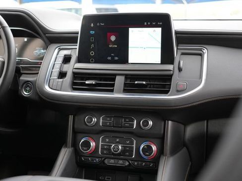 Used 2023 GMC Yukon AT4 w/ AT4 Premium Plus Package AWD/4WD image 17