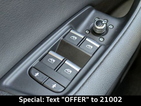 Used 2017 Audi Q7 3.0T Prestige image 27