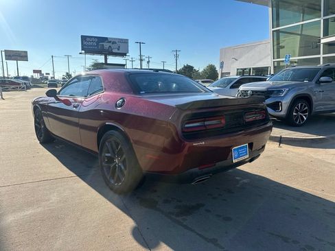 Used 2020 Dodge Challenger SXT w/ Blacktop Package RWD image 7