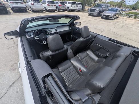 Used 2008 Ford Mustang GT Premium RWD image 12