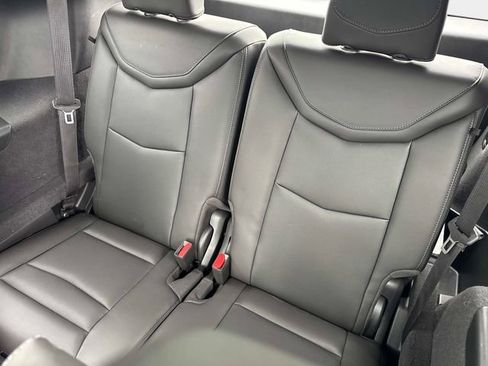 Used 2025 Cadillac XT6 Sport w/ LPO, Floor Liner Package image 12