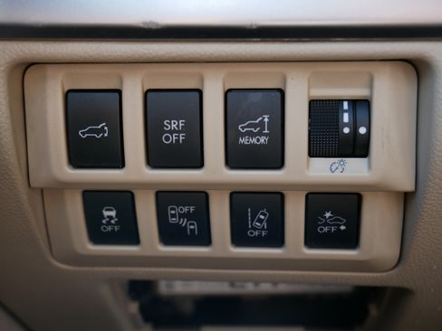Used 2016 Subaru Outback 2.5i Premium AWD/4WD image 26