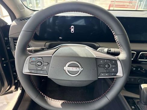 New 2026 Nissan Sentra SR w/ SR Premium Package FWD image 24