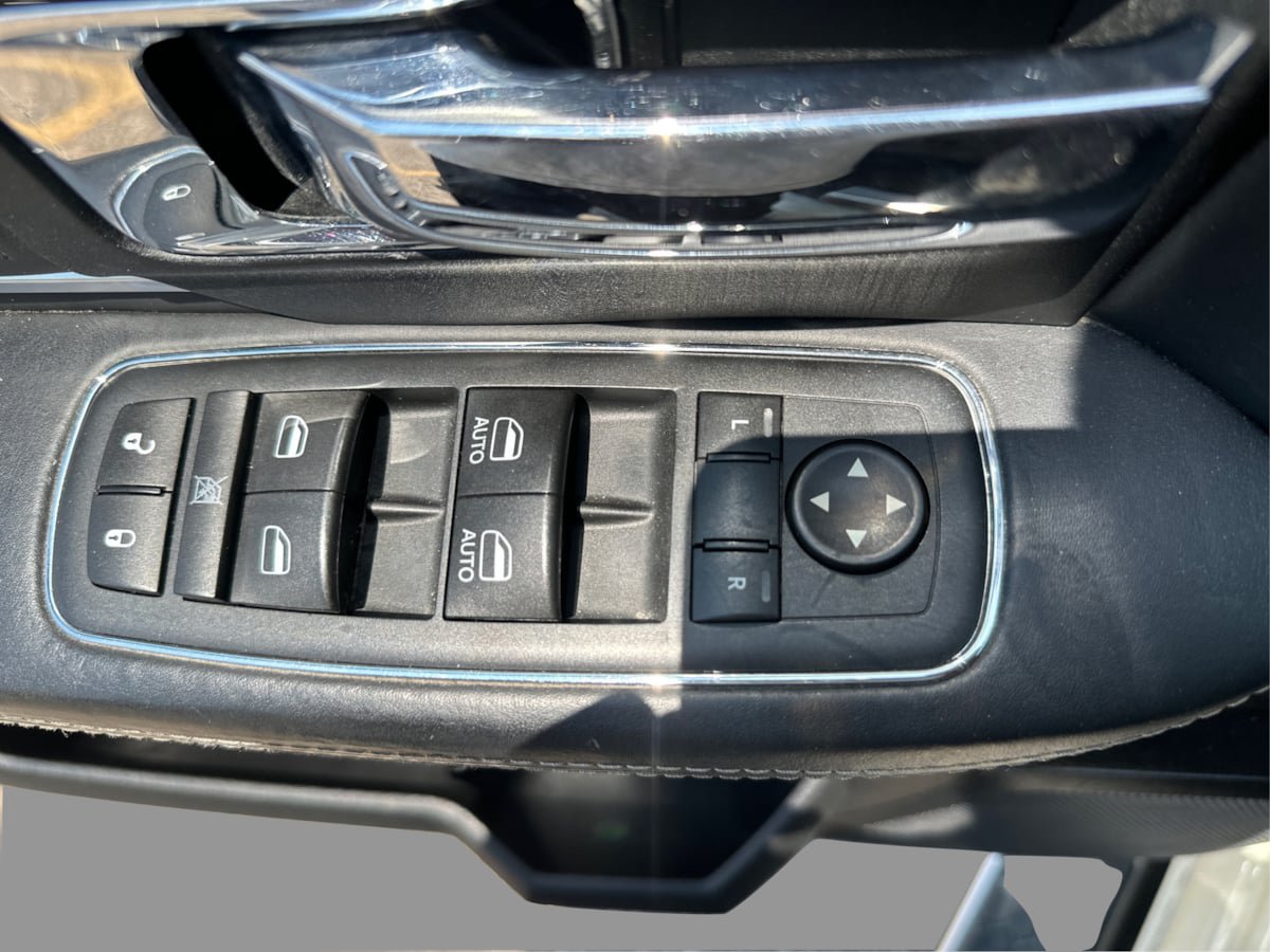 Used 2016 RAM 1500 Limited AWD/4WD image 29
