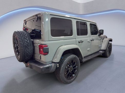 Used 2021 Jeep Wrangler Unlimited Sahara w/ Dual Top Group image 7