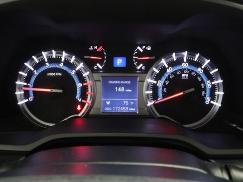 Used 2016 Toyota 4Runner Limited AWD/4WD image 43
