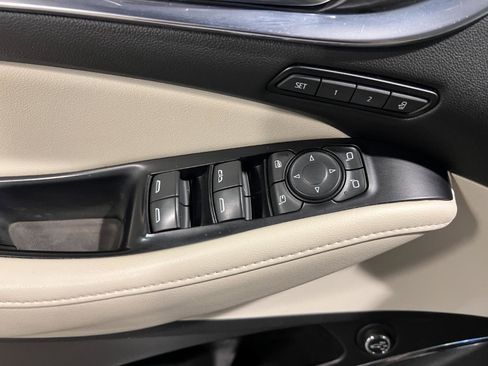 Used 2023 Buick Enclave Avenir w/ Trailering Package, 5000 lbs. image 27