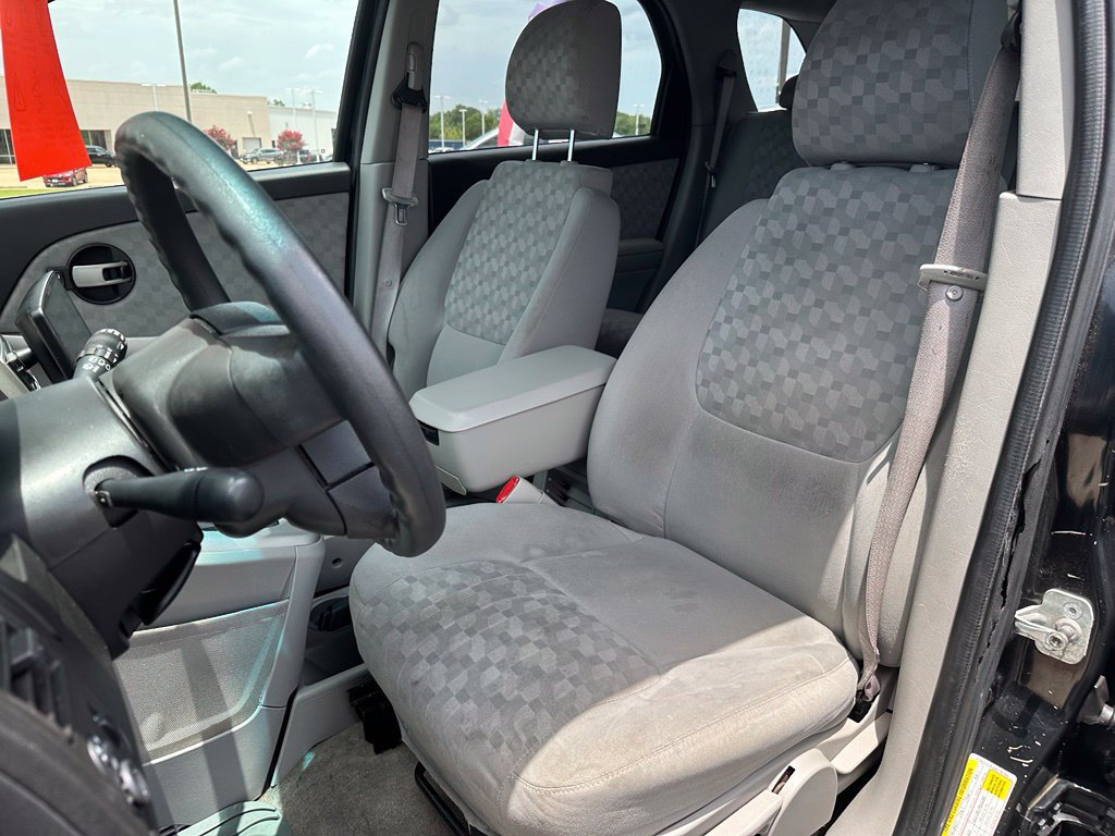 Used 2006 Chevrolet Equinox LT FWD image 11