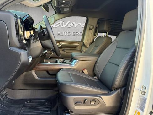 Used 2026 GMC Sierra 2500 SLT w/ Texas SLT Premium Package AWD/4WD image 19