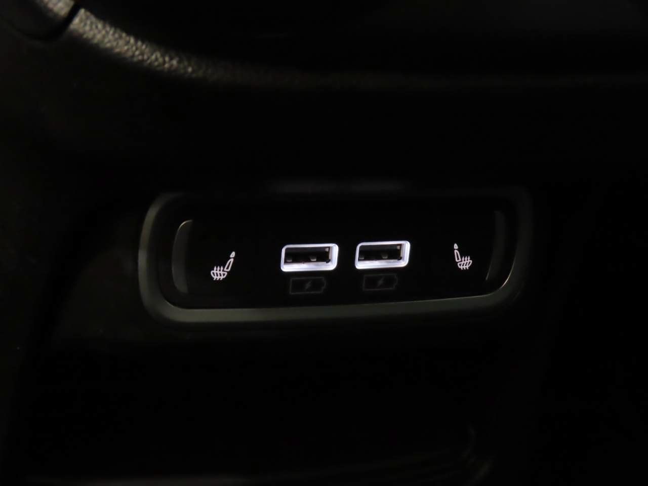 Used 2023 Alfa Romeo Stelvio Sprint RWD image 16