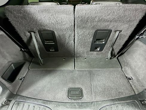 Certified 2021 Dodge Durango SXT image 38