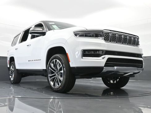 Used 2024 Jeep Grand Wagoneer Series III image 57