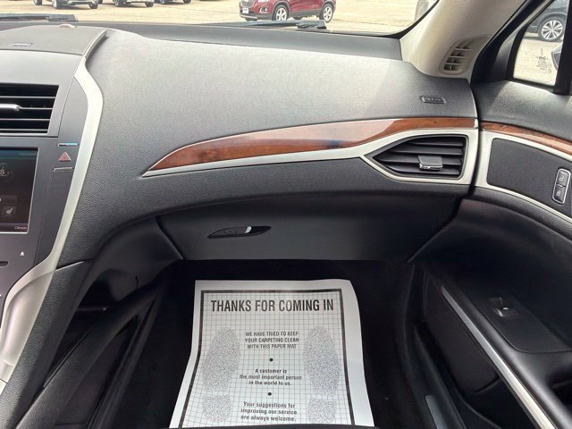 Used 2016 Lincoln MKZ w/ Equipment Group 200A Select FWD image 22