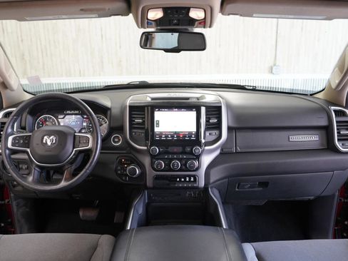 Used 2019 RAM 1500 Big Horn AWD/4WD image 16
