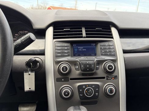 Used 2014 Ford Edge SE w/ Equipment Group 101A image 19