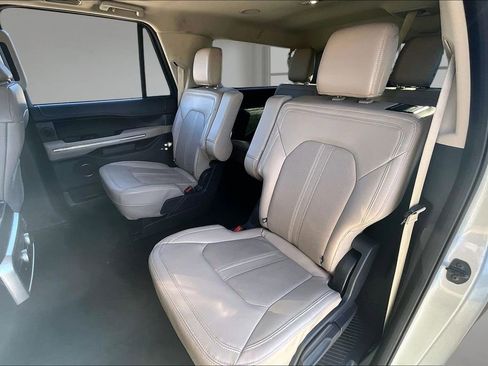 Used 2024 Ford Expedition Max Limited image 21