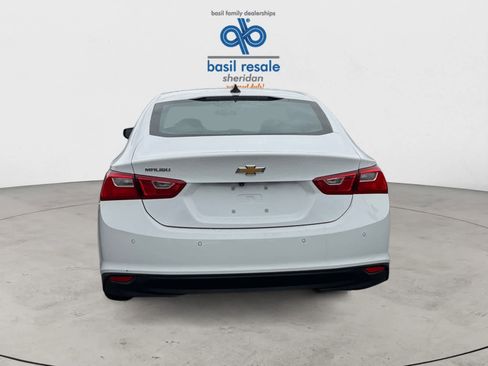 Used 2024 Chevrolet Malibu LS w/ Driver Confidence Package image 5