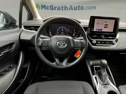 Used 2026 Toyota Corolla LE FWD image 10