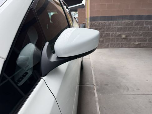 Used 2025 Nissan Leaf S FWD image 12