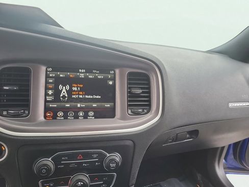 Certified 2022 Dodge Charger R/T w/ Blacktop Package image 19