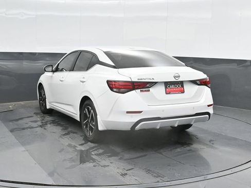 Used 2025 Nissan Sentra SV w/ All-Weather Package image 10