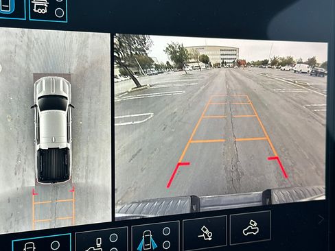 Used 2025 GMC Sierra EV Denali image 26